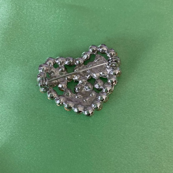 Heart Pin - Picture 2 of 3